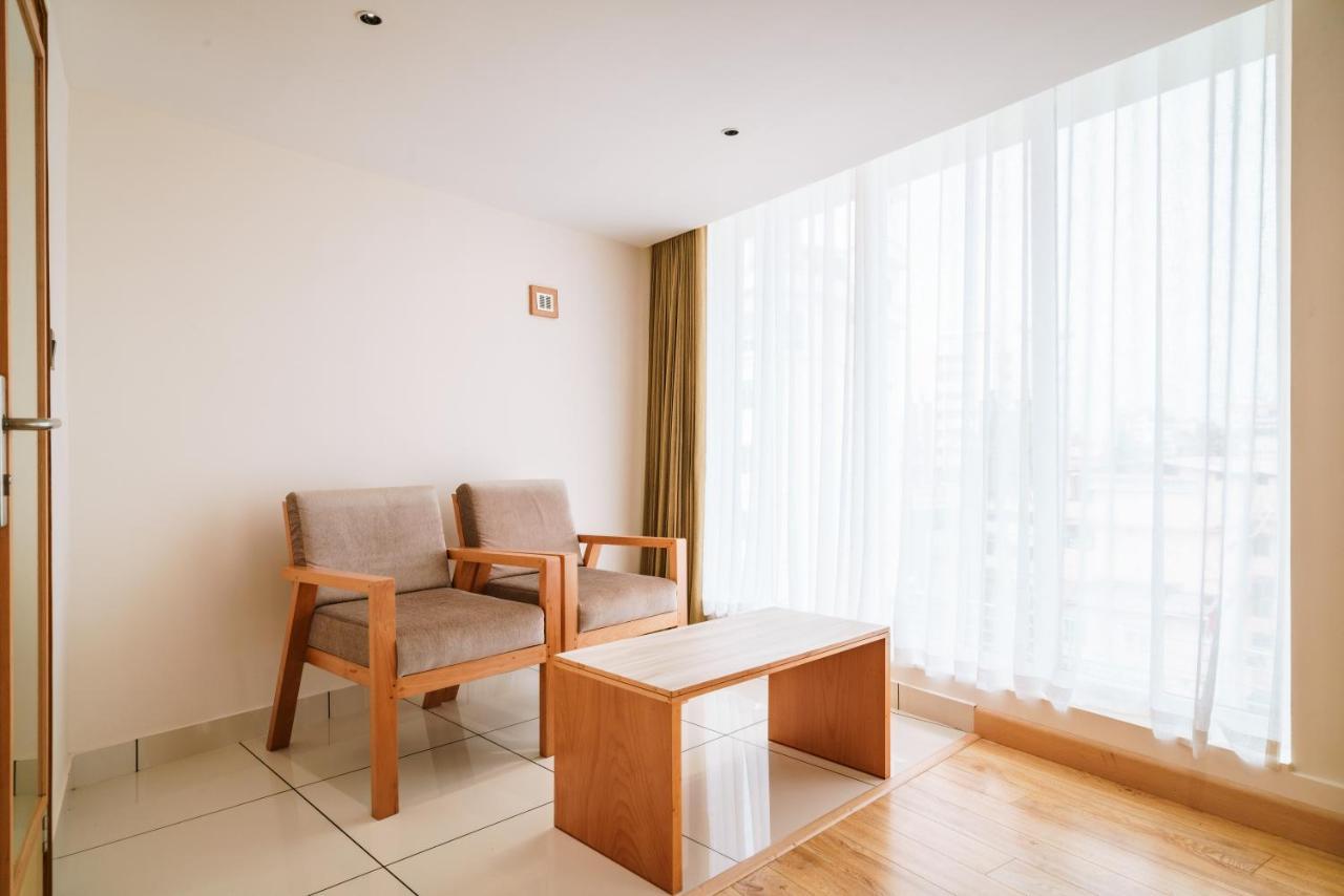 Townbridge Hotels & Suites Kochi 외부 사진