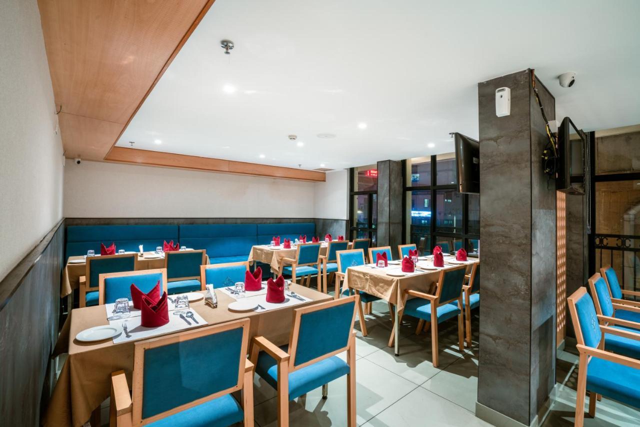 Townbridge Hotels & Suites Kochi 외부 사진