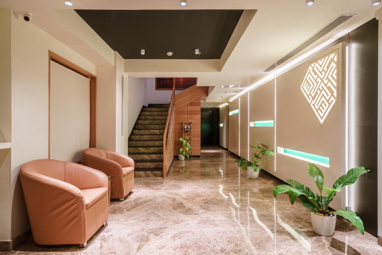 Townbridge Hotels & Suites Kochi 외부 사진