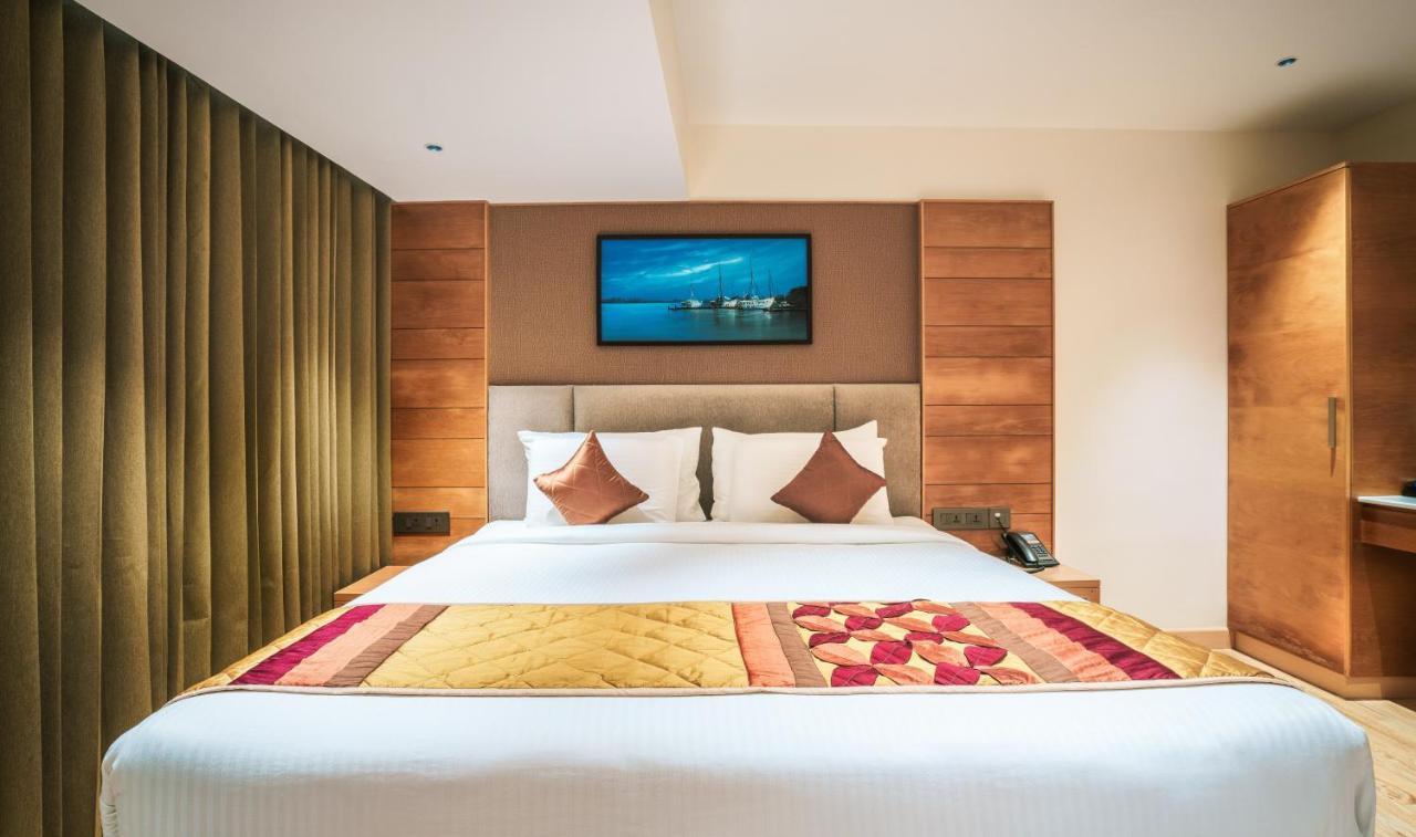 Townbridge Hotels & Suites Kochi 외부 사진